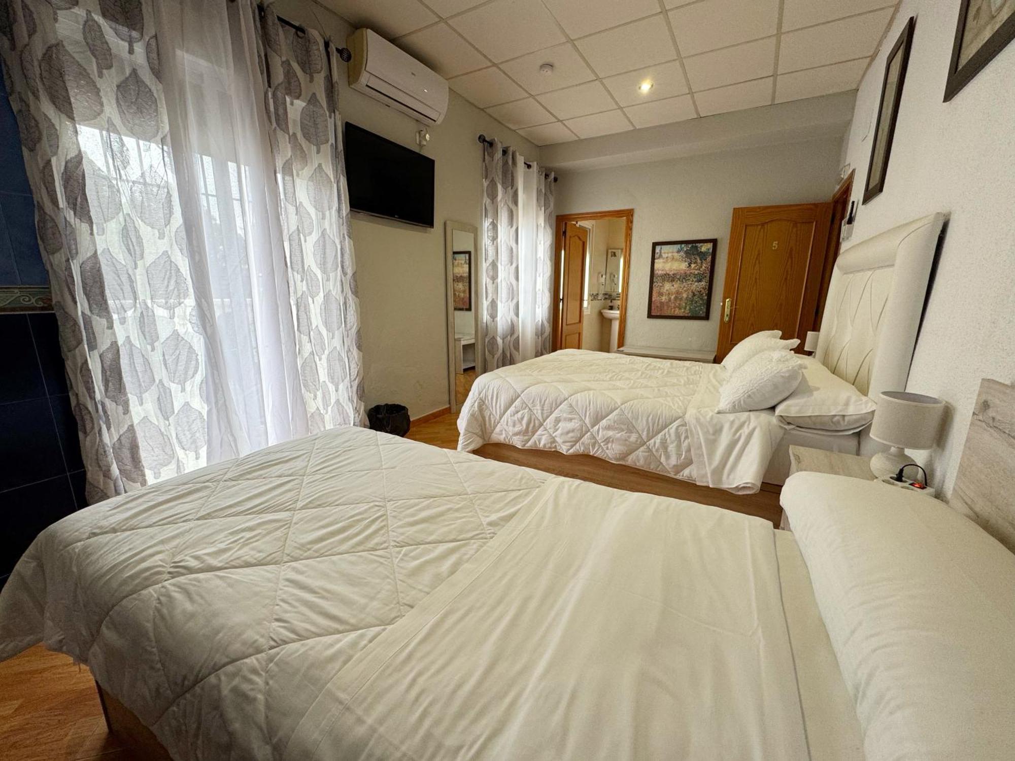 Hostal El Brillante Córdoba Habitación foto